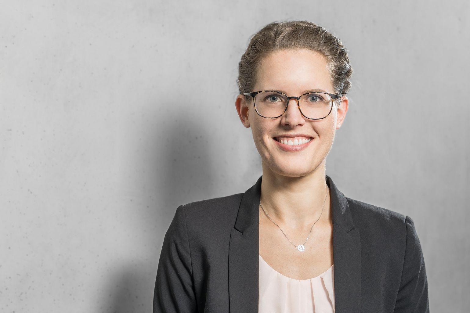 Ihr Ansprechpartner für automatisierte Texterstellung Ihr Ansprechpartner für automatisierte Texterstellung