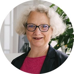 Anemone Strzelczyk | Member of the Management Board | hmmh